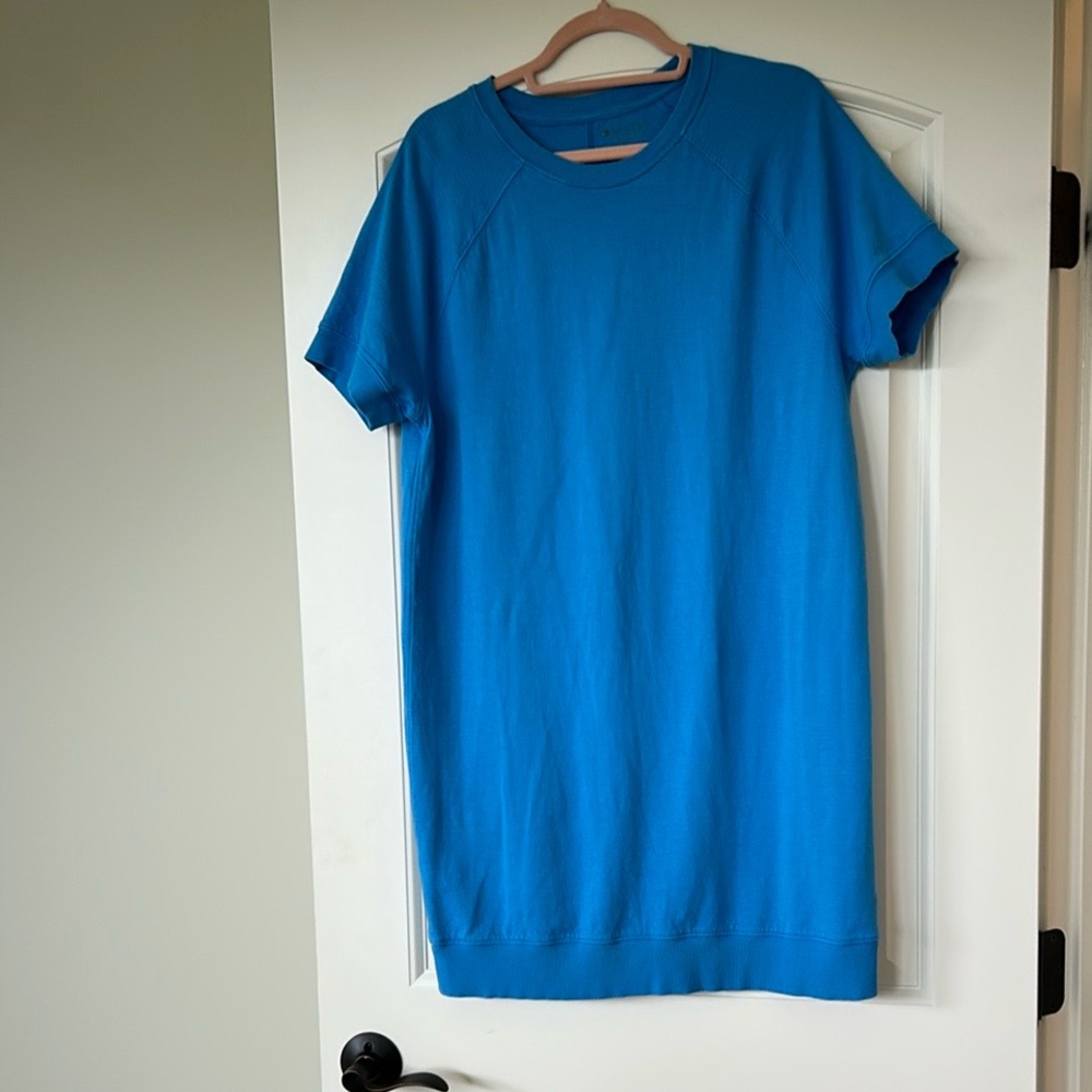 Athleta Vibrant Blue Dressed